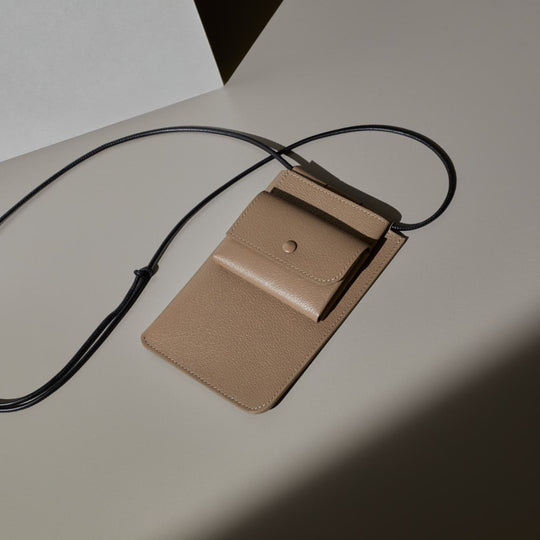 MOLINI モリニ Phone Shoulder Wallet - Topo Phone Shoulder Wallet - Topo – MOLINI（モリニ）オフィシャル